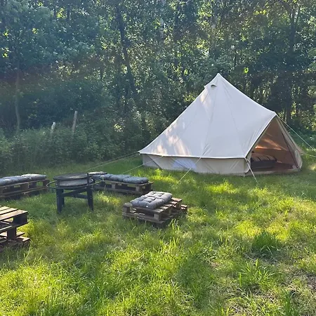 Glamping Stodola Tent
