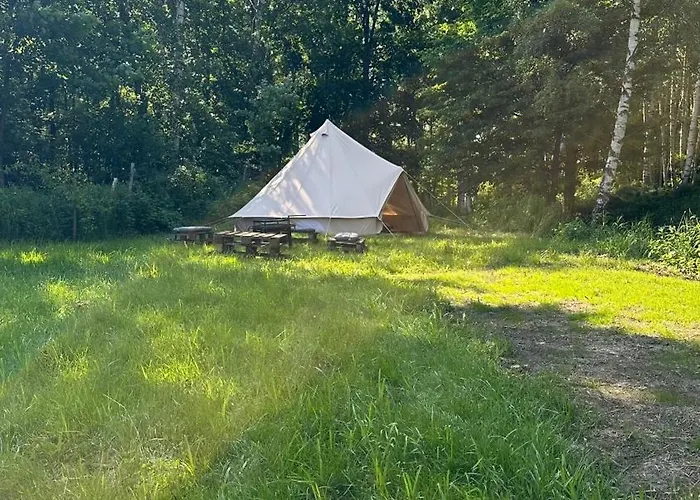 Glamping Stodola Tent Sciegny